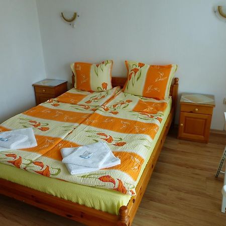 Sunhouse Rooms Zarewo Exterior foto