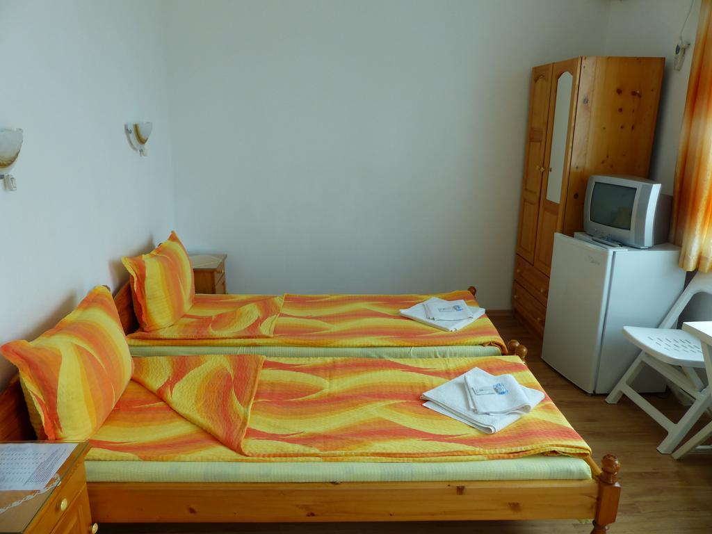 Sunhouse Rooms Zarewo Exterior foto