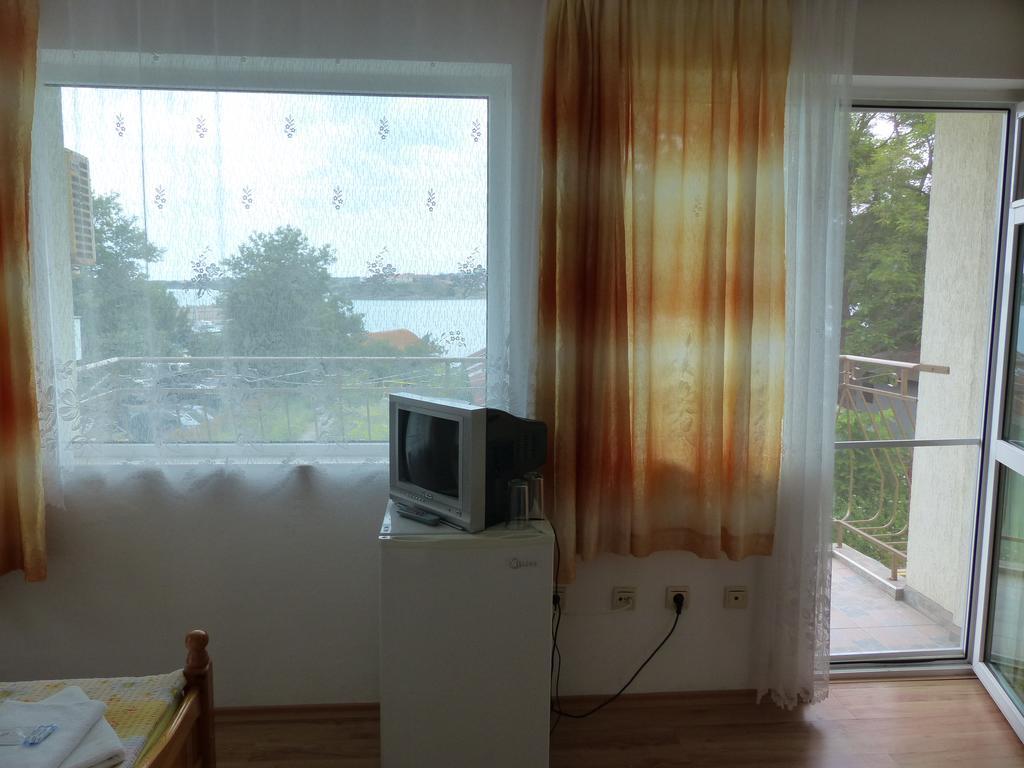 Sunhouse Rooms Zarewo Exterior foto