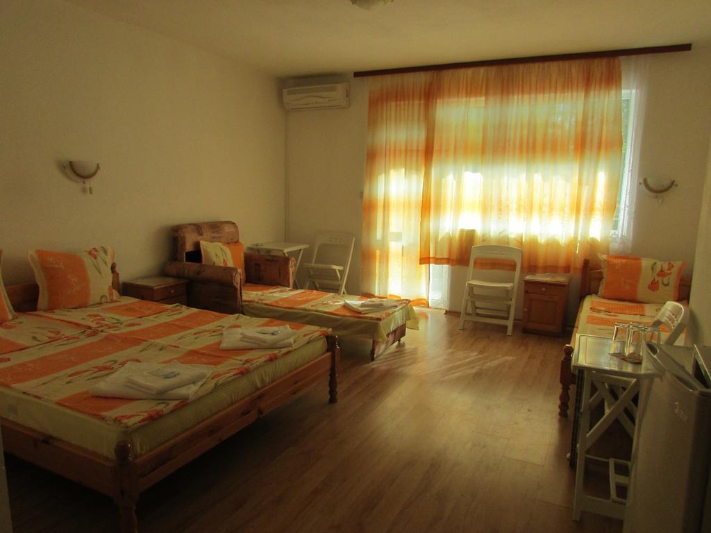 Sunhouse Rooms Zarewo Exterior foto