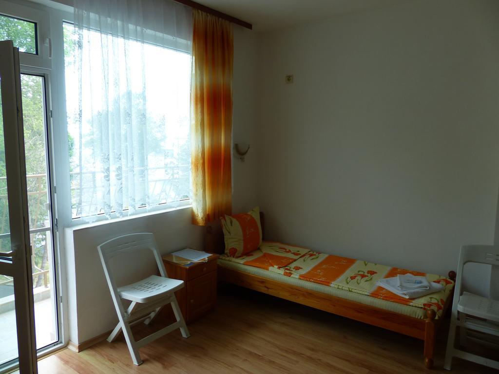 Sunhouse Rooms Zarewo Exterior foto